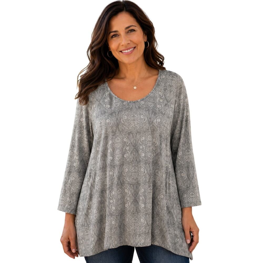 Rose & Olive Floral Knit Top Womens Size 2X Gray White 3/4 Sleeve Scoop Neck Tee
